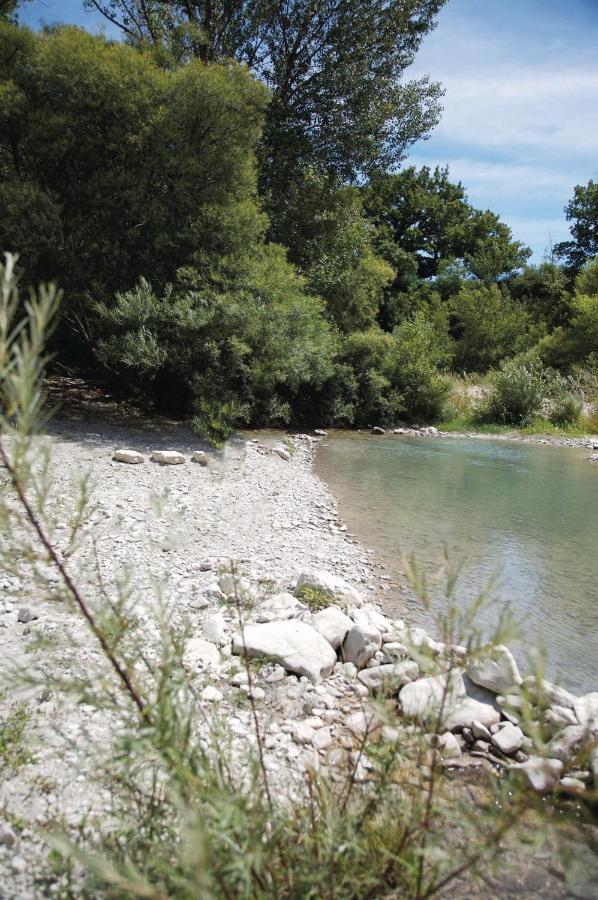 Un Petit Coin De Paradis Le Pegue Bagian luar foto